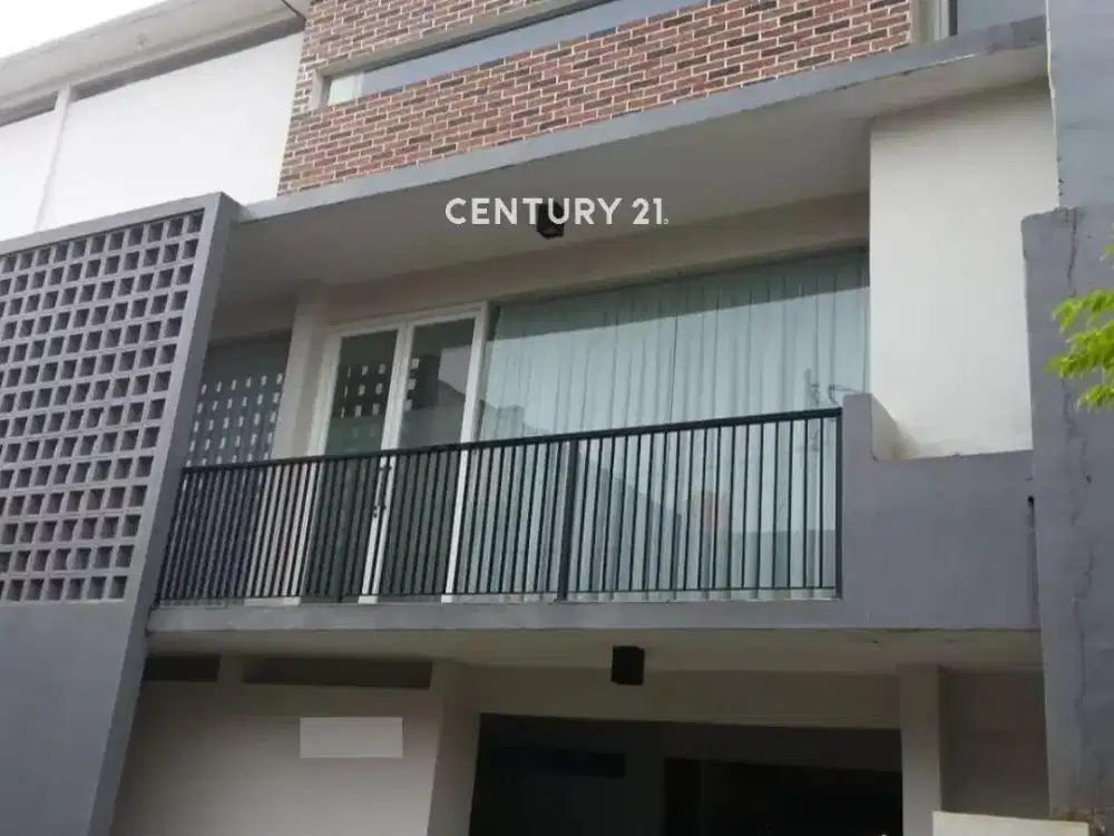 Dijual Rumah Strategis Harga Menarik Di Meruya Kembangan
