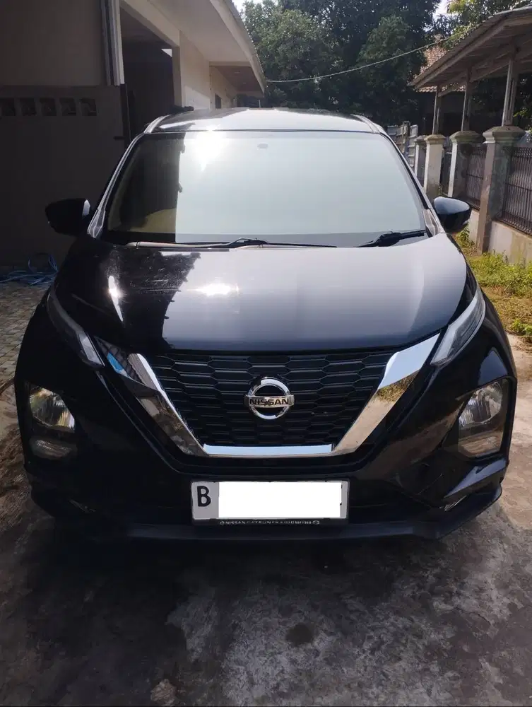 Dijual Nissan Livina VE 1.5 AT 2019