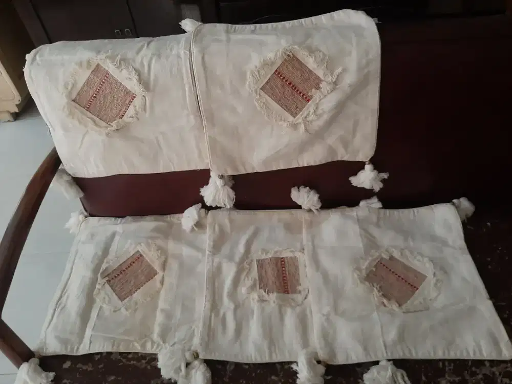 5 sarung bantal kursi