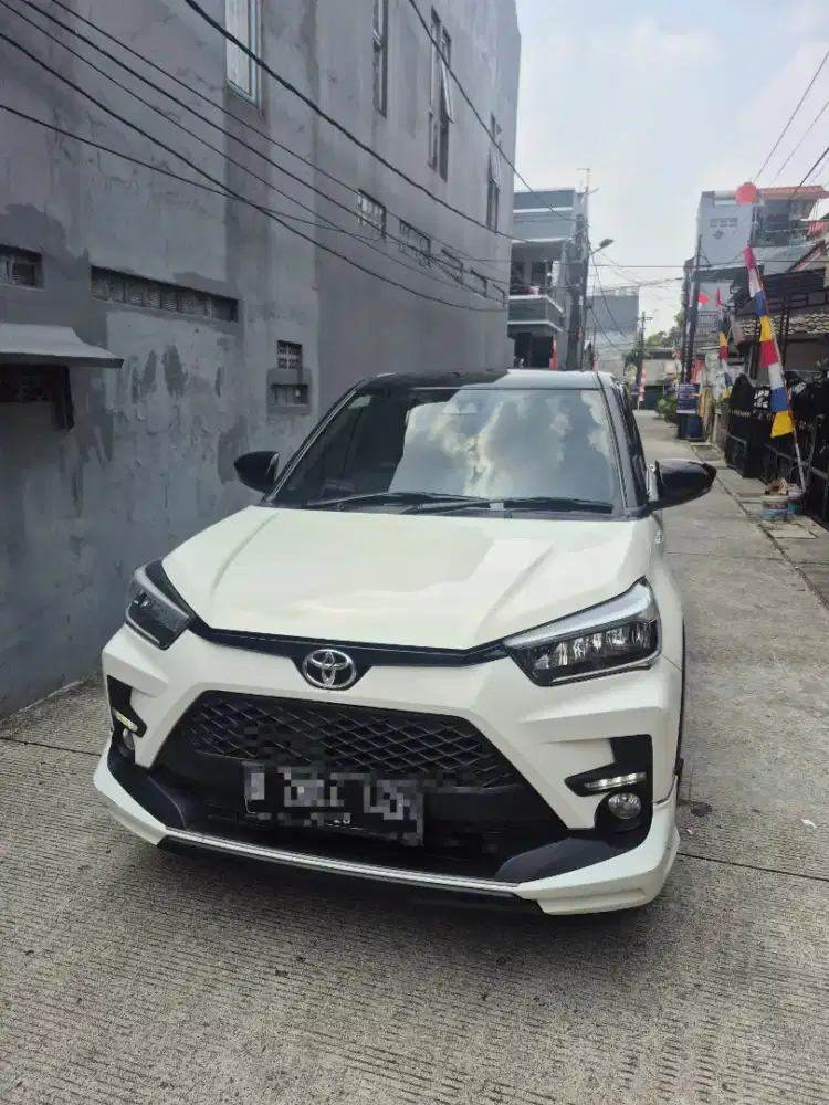Toyota Raize 2021 TSS Two Tone tipe tertinggi warna putih