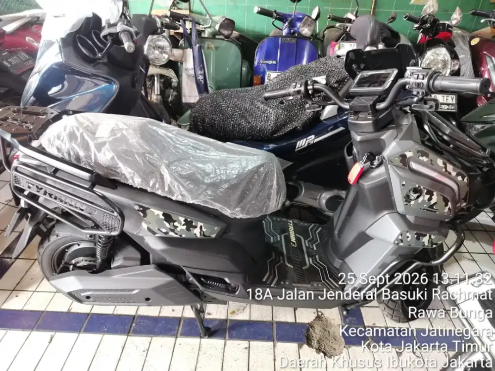 INDO MOBIL TYRANNO 2026 GRESS LOW KM NM SENDIRI