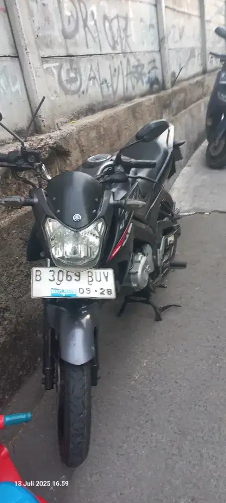 Dijual motor vixion tahun 2013