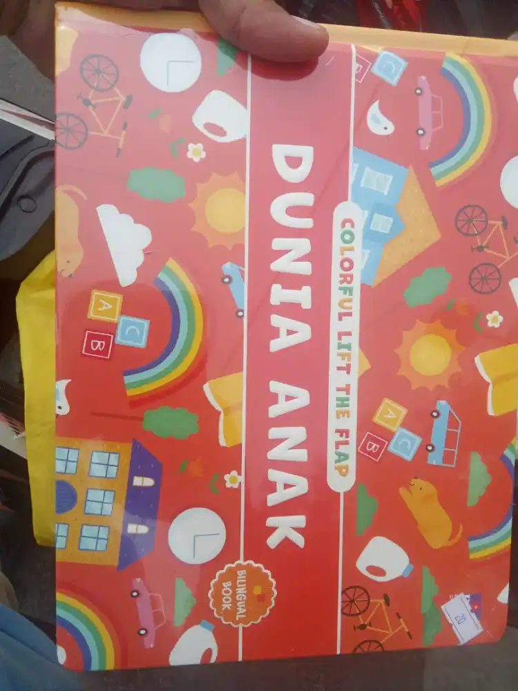 Buku anak colorful lift the flap
