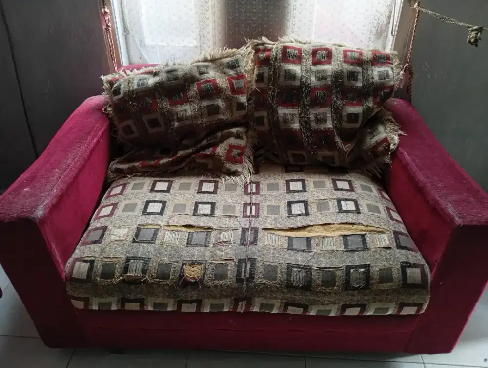 Sofa bekas murah