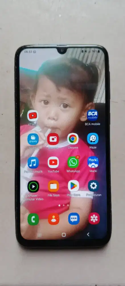 Samsung M21 RAM 4+4. ROM 64 GB