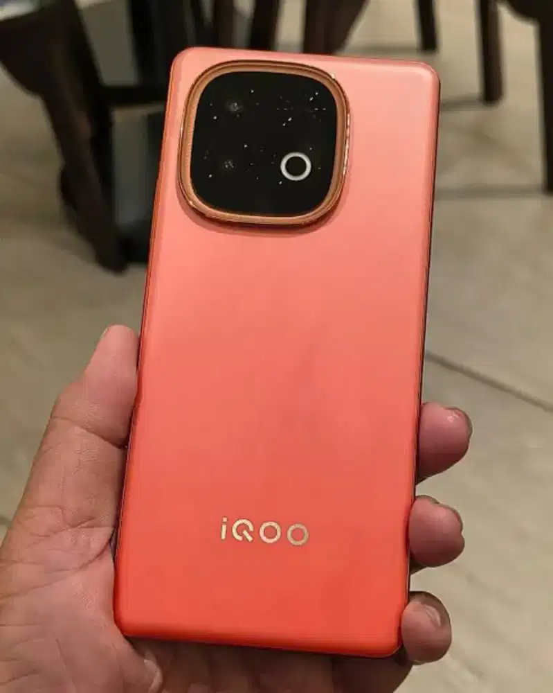 Hp iqoo neo10 orange