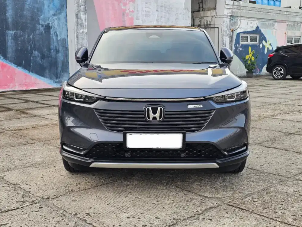 Hrv hr-v se sensing 2023 grey km 33 rb