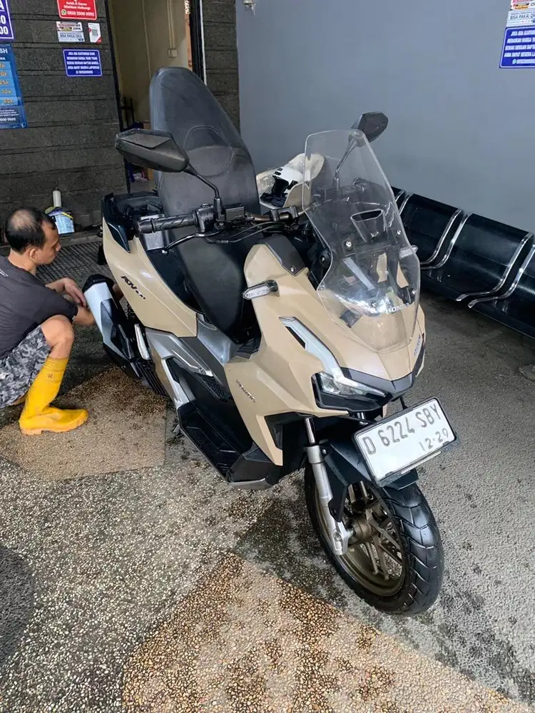 motor honda ADV abs 160