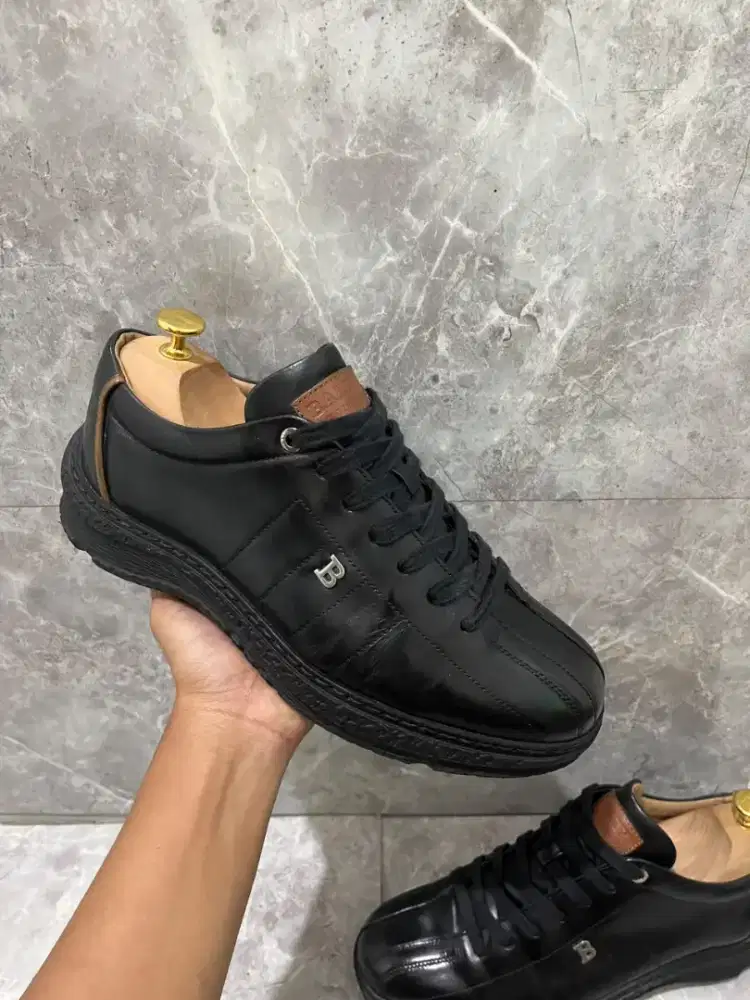 Sepatu Bally Original Sneaker casual bekas prelov gucci louis lv prada