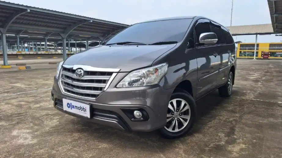 Toyota Kijang Innova 2.0 G Bensin-AT 2015 Abu
