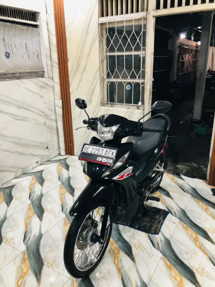 REVO FIT NEW ISTIMEWA 2021 Pajak Hidup