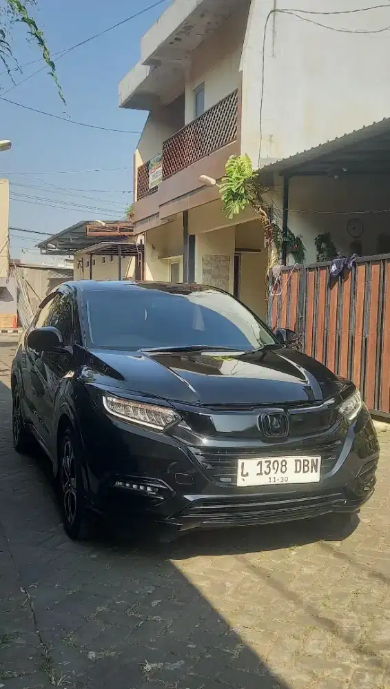 BU: HONDA HR-V SE 2019 BLACK | Mobil Keluarga Premium | Terawat