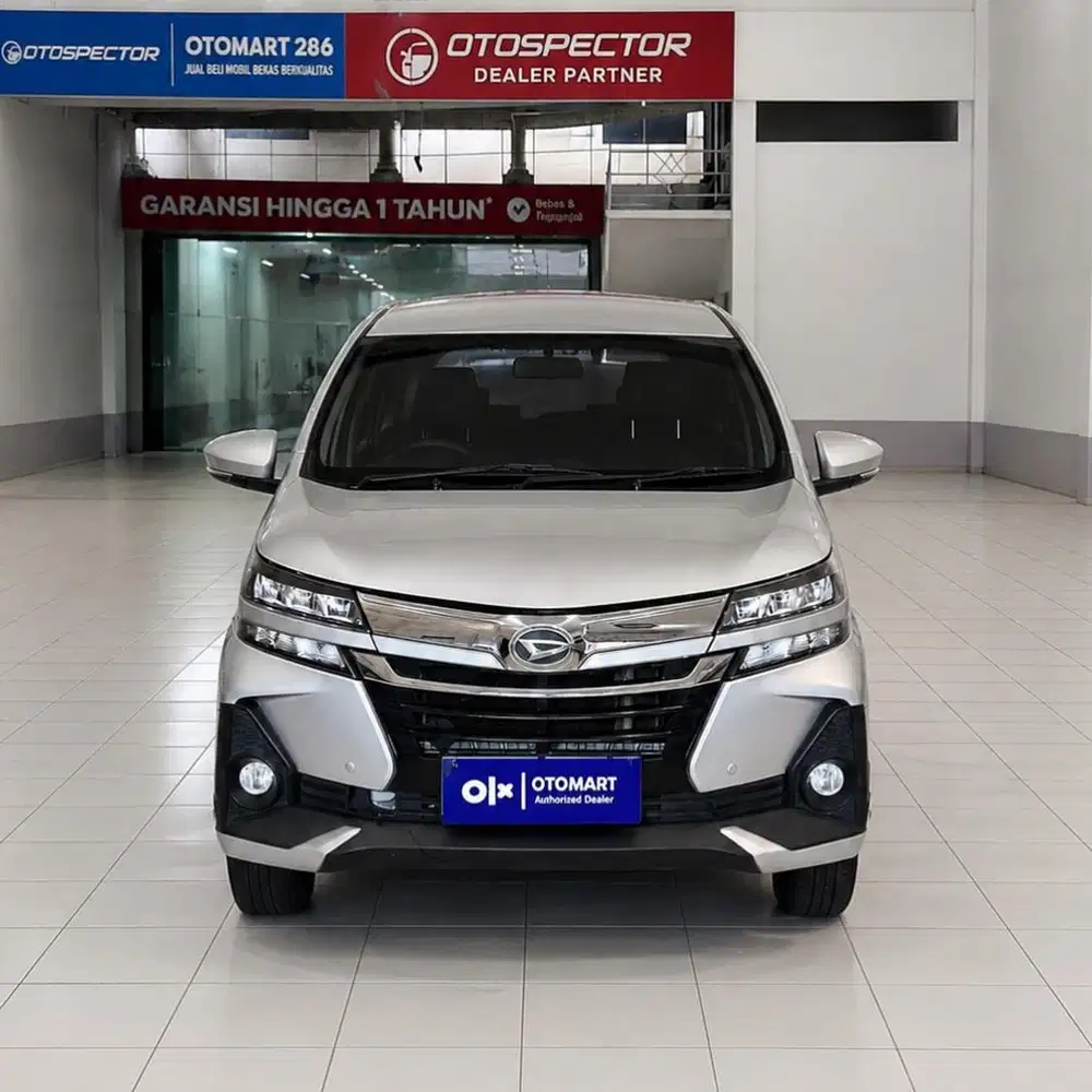 KM40 DAIHATSU 2022 XENIA 1.5 R M/T SILVER MEWAH OTOMART 286 KENJERAN