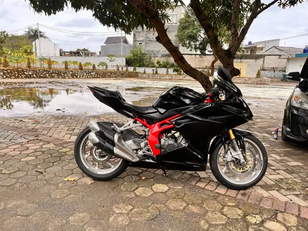 Honda cbr abs 2019 black