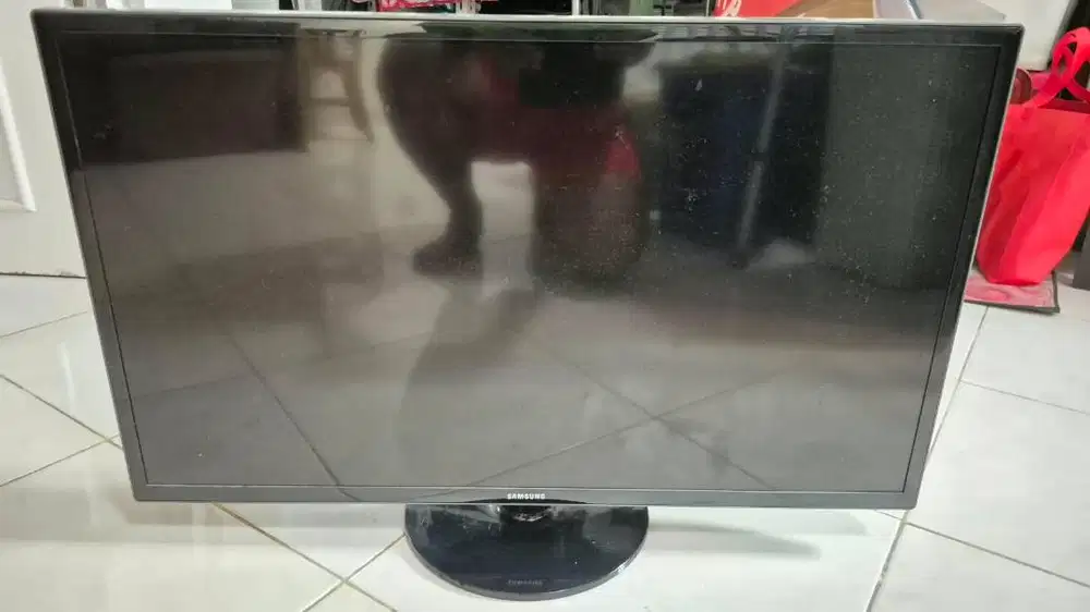 Tv LED Samsung 32 Inch analog Bekas Mulus