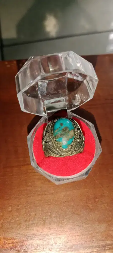 Pirus persia pyrite