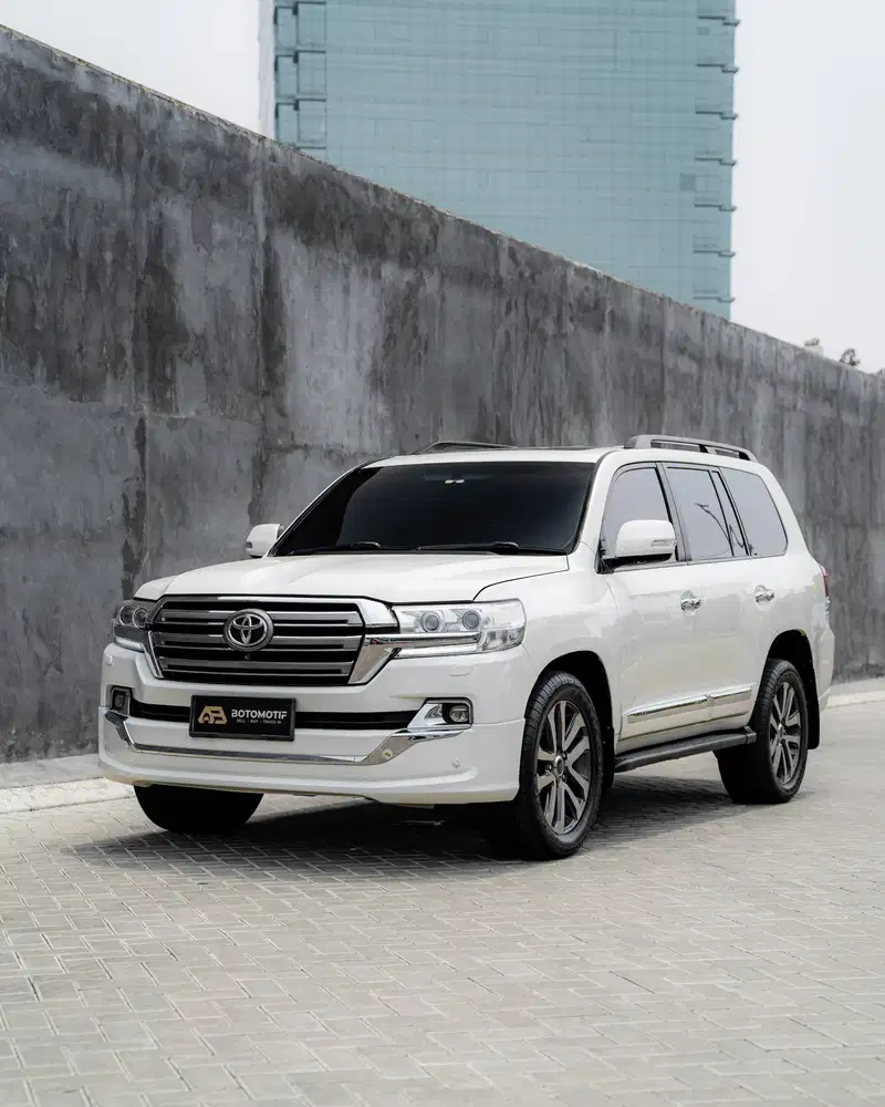 Toyota Land Cruiser 200 VX-R V8 ATPM 2013