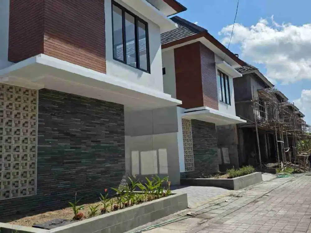 RUMAH SEMI VILLA MODERN MINIMALIS LANTAI II IMAMBONJOL DEKET TRANS MALL BALI