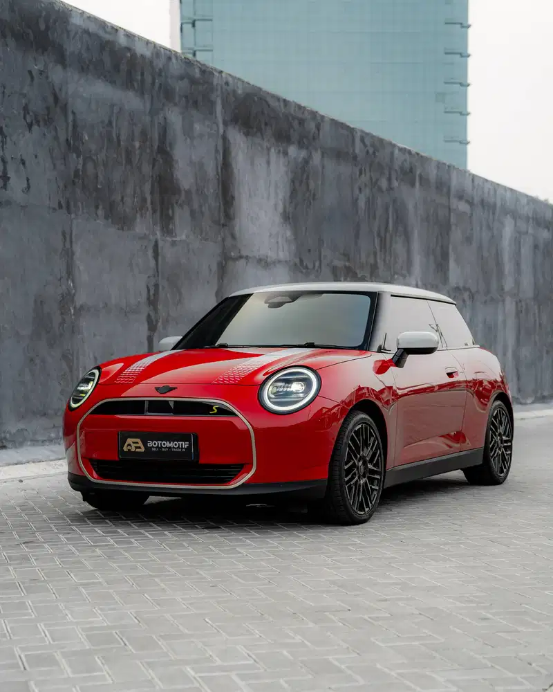 MINI Cooper SE Hatchback EV J01 2024
