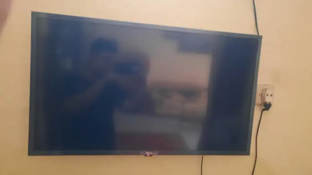 Smart tv merk LG uk 32 Inch