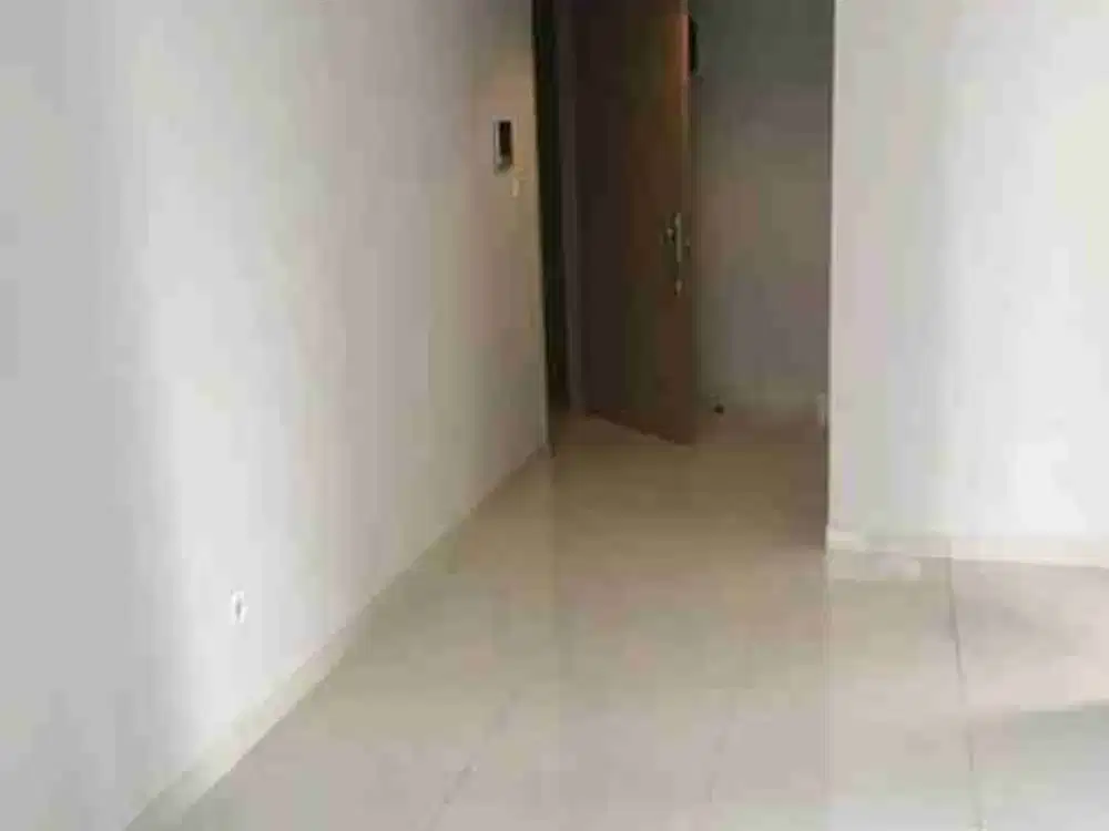 Disewakan Taman Anggrek. Residences 2 Bedroom Semi Furnish
