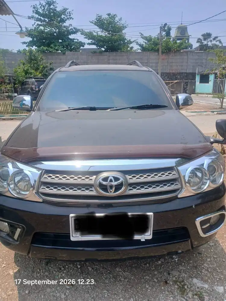 Toyota Fortuner G 4X2 Luxury 2.7 AT 2010