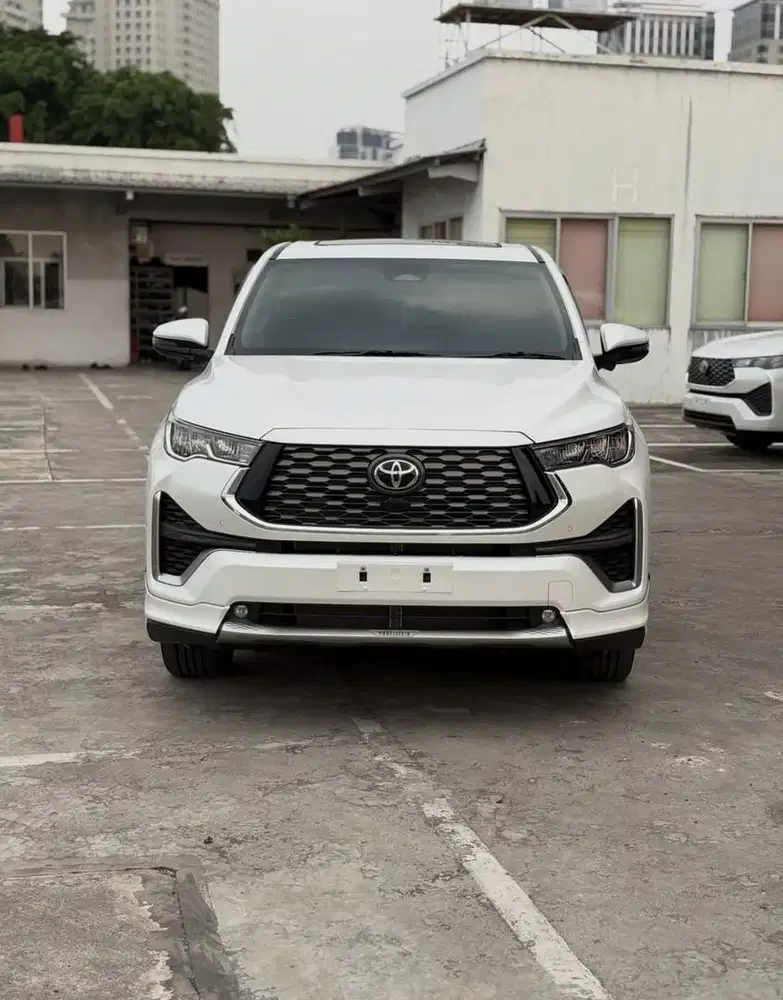 Innova Zenix 2.0 Q HEV Modelista TSS CVT