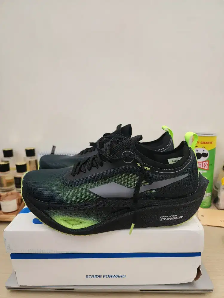 HEIDEN HRTG PHANTON CHASER RUNNING SHOES
