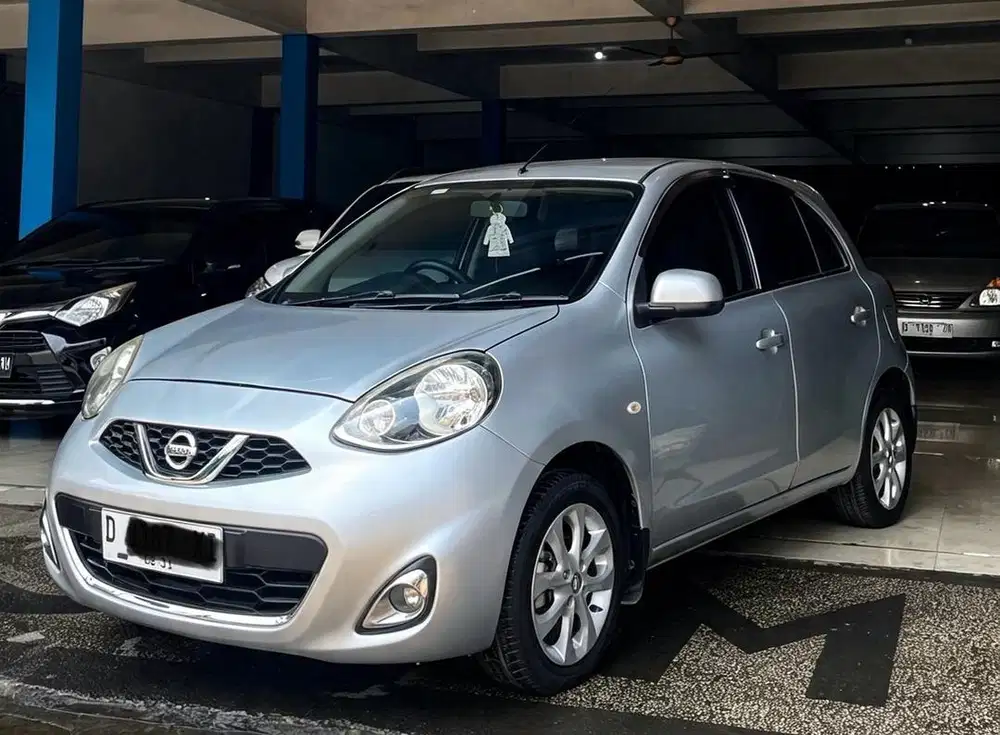 Nissan March 1.2 Xs matic 2014