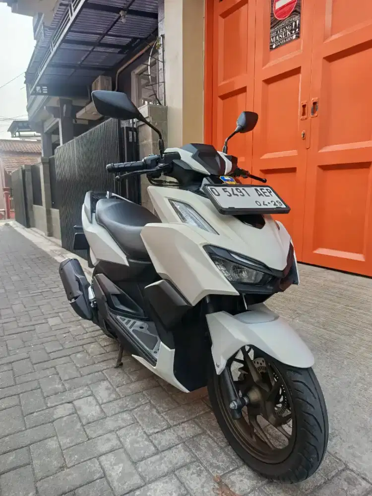 Vario 160 ABS 2024 Low KM 2RB ‼️