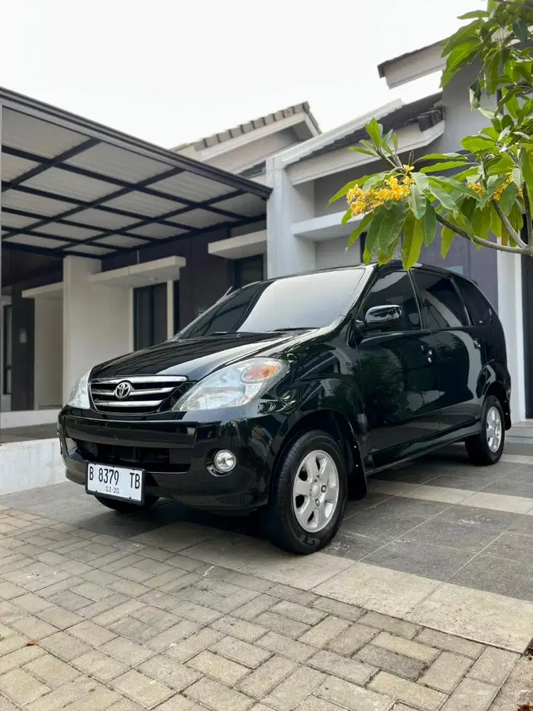 Toyota Avanza 1.3 G MT