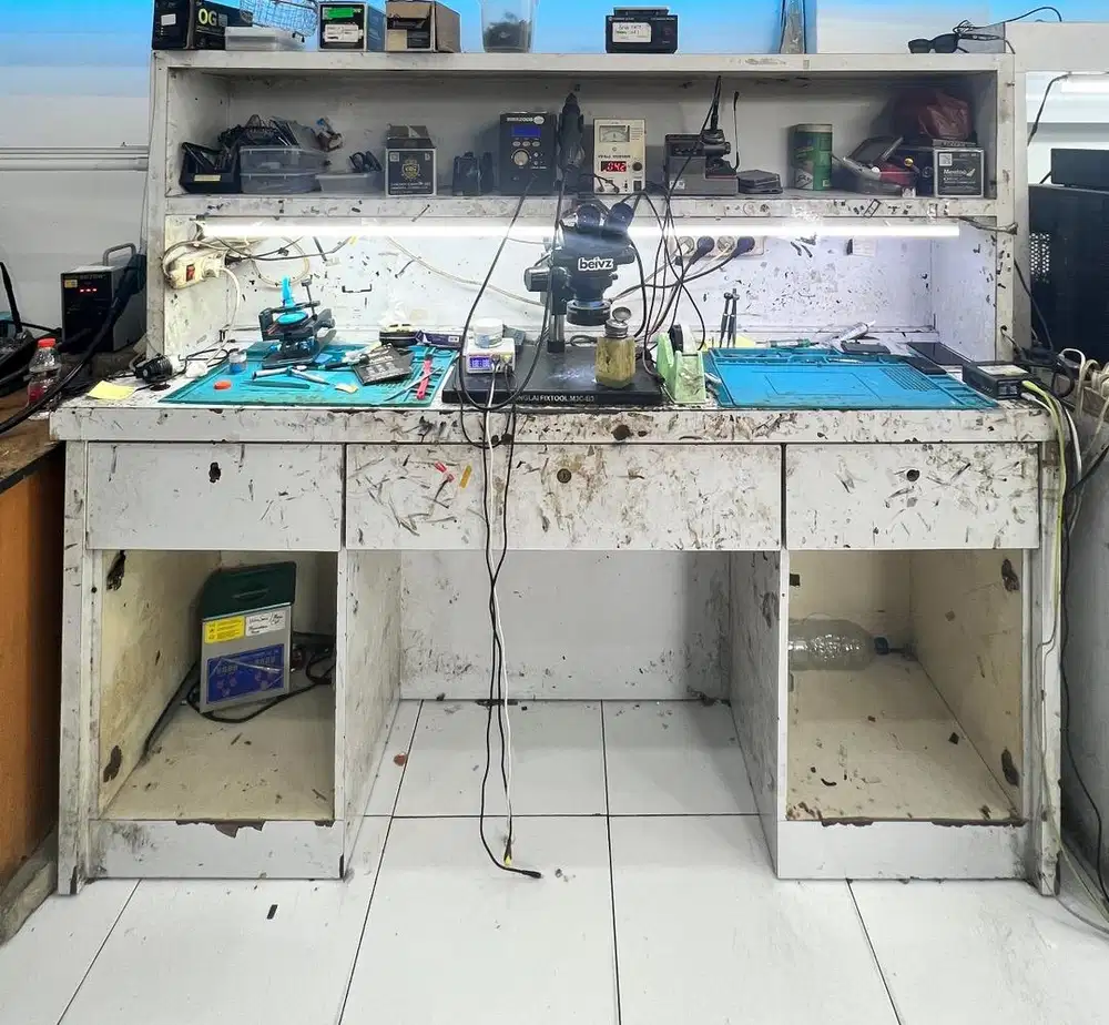 MEJA SERVICE HANDPHONE