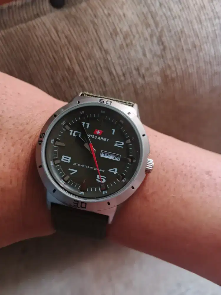 jam swis army hijau tali kanvs tebal mash baru mlus