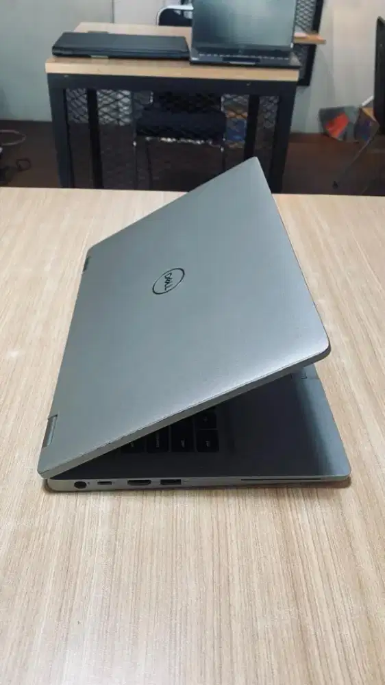 Laptop Dell 5310 Flip Touchscreen,intel core i7 Gen10/RAM 16/SSD 512GB
