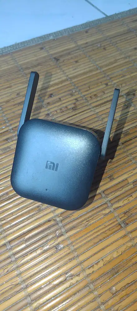 Mi WiFi Range Extender Pro
