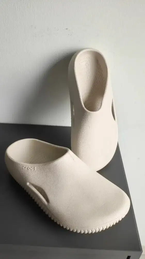 Crocs Mellow Clog Cream 100% ORIGINAL