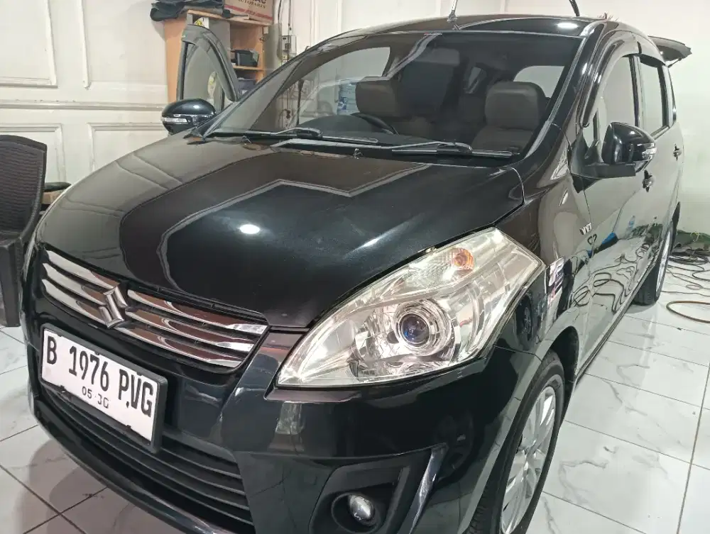 Suzuki Ertiga GX at DP paket tahun 2014