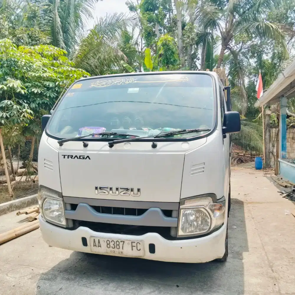 Isuzu Traga pick up diesel tahun 2023