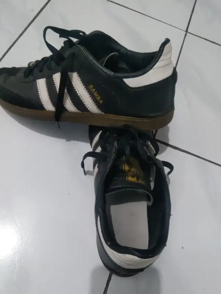 Sepatu pria hitam uk 42