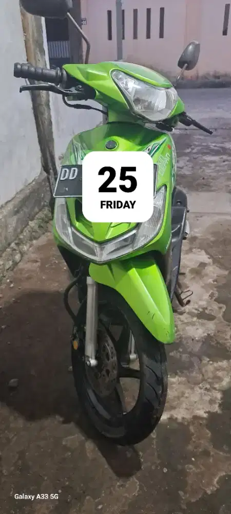 Mio Smile 2011 - Rp 7,5 Juta
SS Lengkap, Pajak ON, No PR, Mesin Halus.