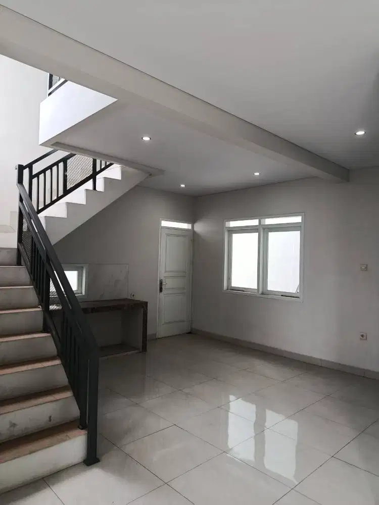 Dijual Rumah Komplek Leuwisari Bandung Siap Huni