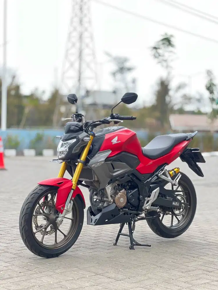 HONDA NEW CB150R MERAH DOFF 2021 KM RENDAH PAJAK ON RASA BARU