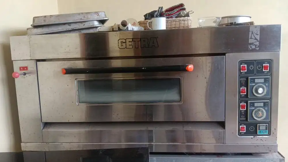 Oven getra 1 Deck + Meja Top Granit Bekas