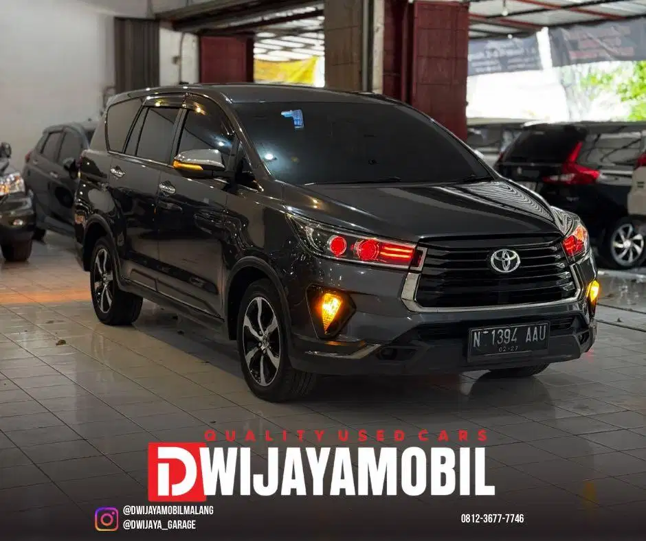 Toyota Kijang Innova Venturer 2.4 AT 2022