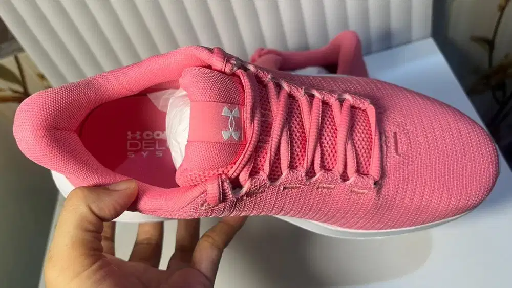 Sepatu Under Armour New