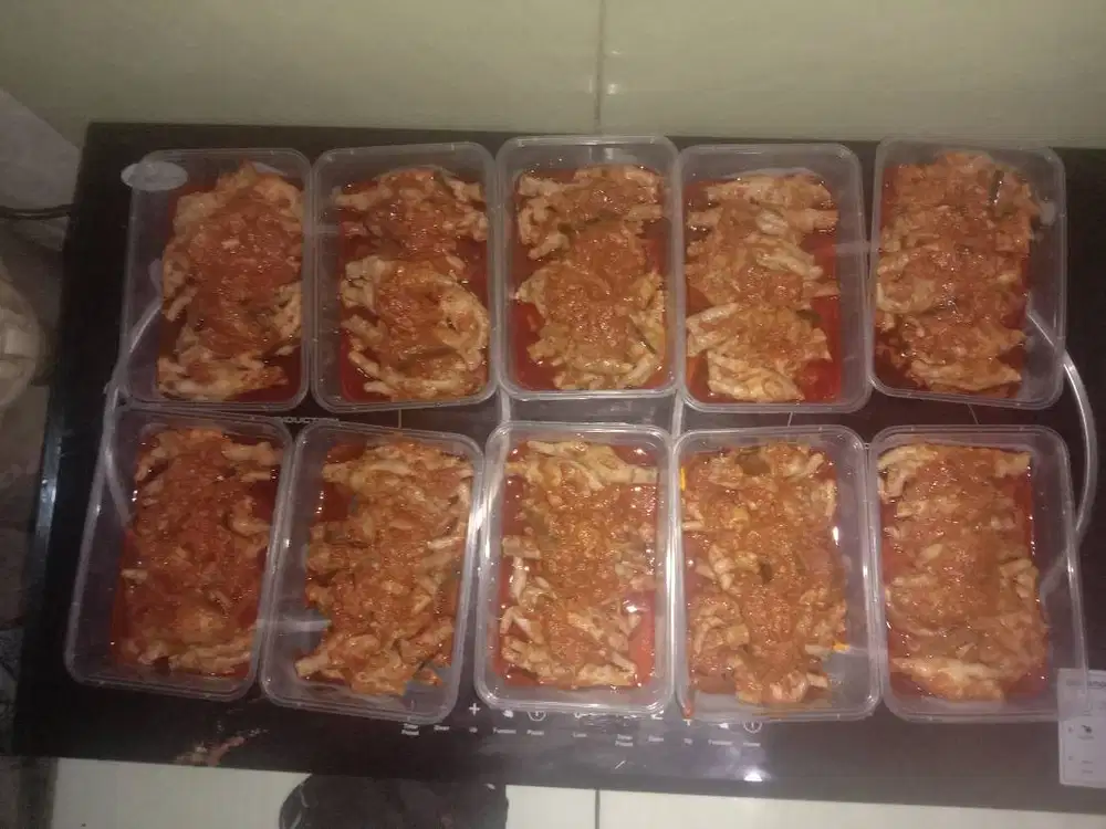Ceker Mercon Empuk Tidak Pedas isi 10 Ceker bisa di antar Lok Tertentu