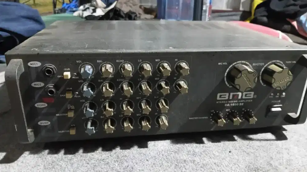 Power mixer karoke BMB