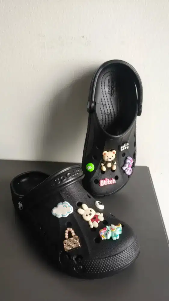 CROCS CLASSIC BLACK SZ 37/38 CEWEK  1000% ORIGINAL