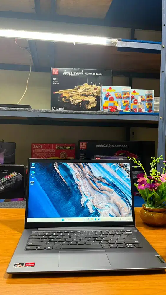 Lenovo V14 G4 AMN 16IN Ryzen 5 7520U RAM 8GB SSD 512GB 14,0 FHD  WiFi