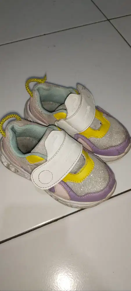 3 sepatu anak bayar 1 all in 35k